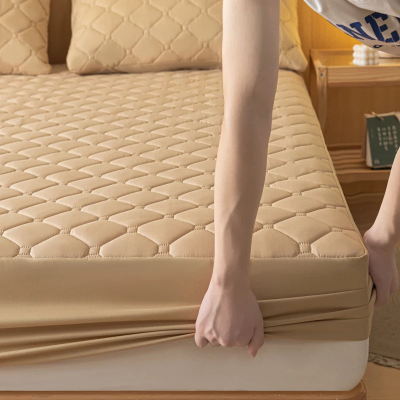 Dreamreal Mattress Protector: Ultimate Comfort & Protection in One!